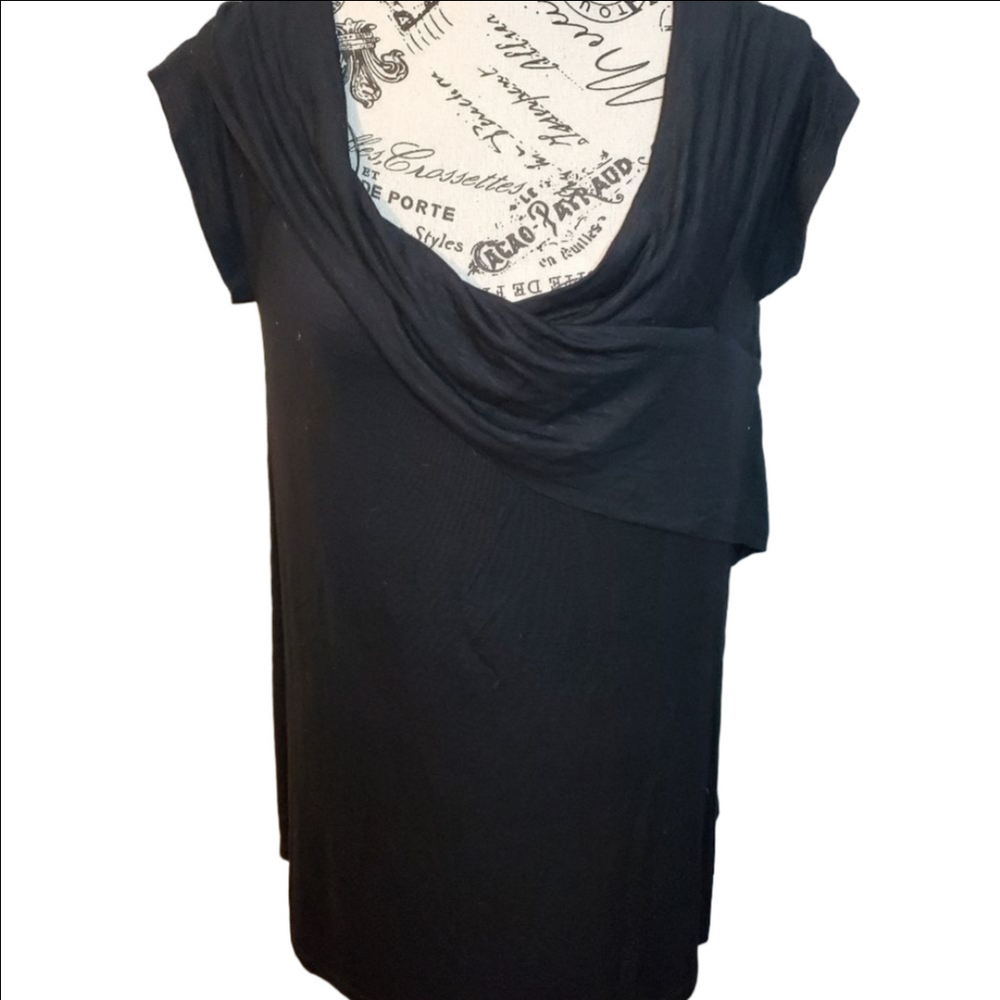 Weekend by Suzanne Betro Black Crisscross Blouse Medium